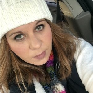 Meet your Posher, Stacy